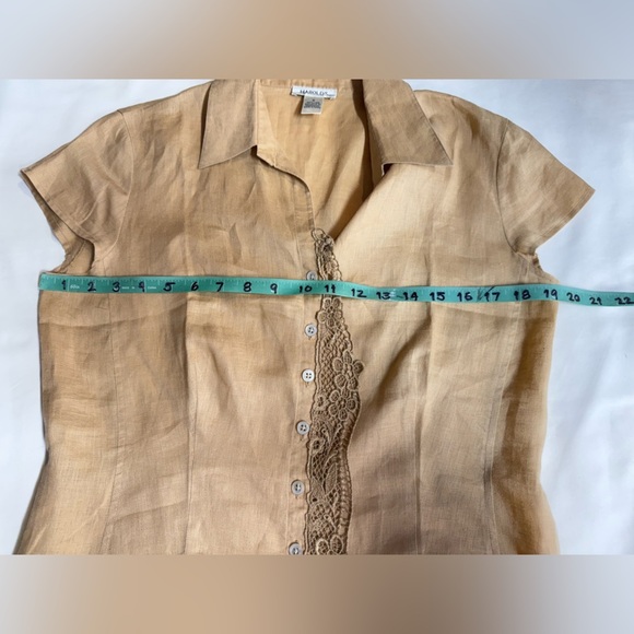 HAROLD’S Tan linen lace front‎ blouse size M. - Picture 11 of 12